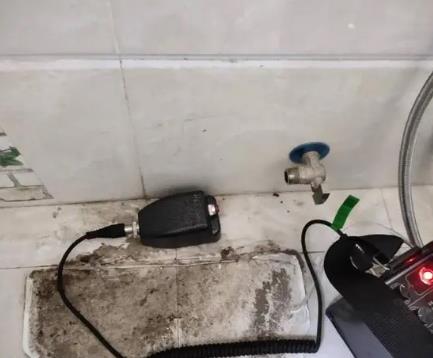 阿巴嘎旗屋顶漏水维修公司分享下卫生间漏水的危害及解决方法